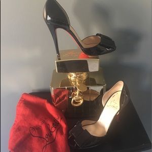 Christian louboutin Paris peep toe.